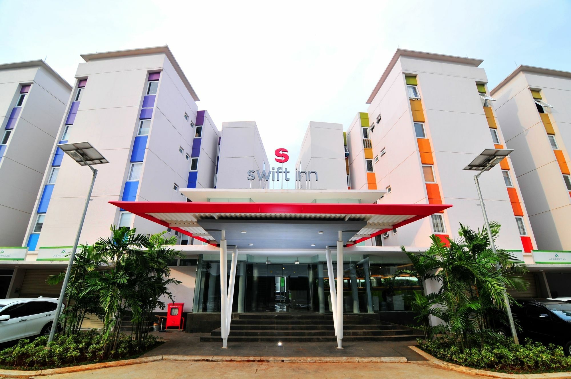 Swift Inn Aeropolis Airport Tangerang Exterior foto